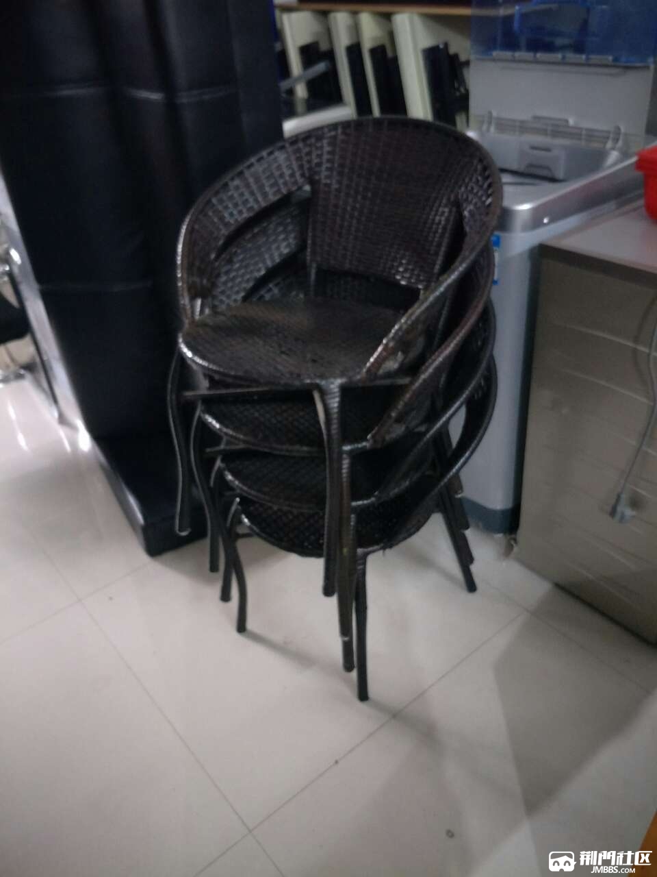 front2_0_Fp5rXECKWneEvPAa5n6jMeX6najl.1604111809.jpg