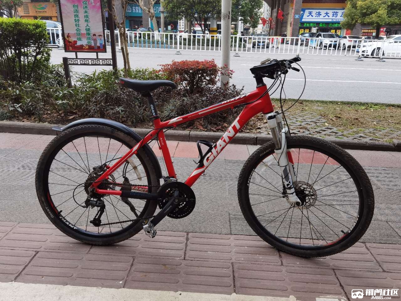 front2_0_Fk-QoSr_4JHui6QeU96283jsdmlh.1615799166.jpg