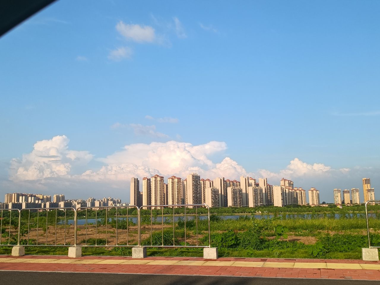 20250821054457front2_0_3750870_FgSrHReHdEeE0Y5AjC_CGxeoVSdi.jpg